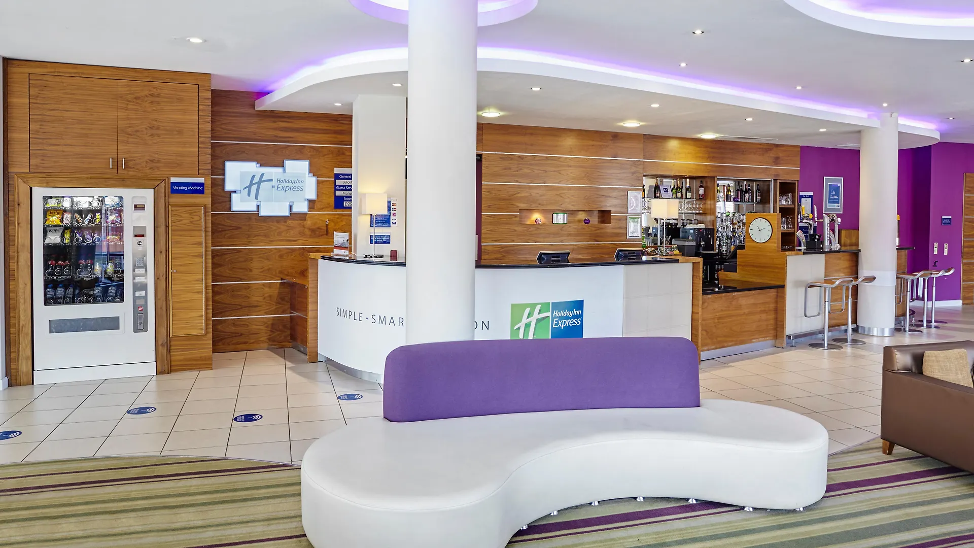 ***  Holiday Inn Express London - Newbury Park, An Ihg Hotel Verenigd Koninkrijk