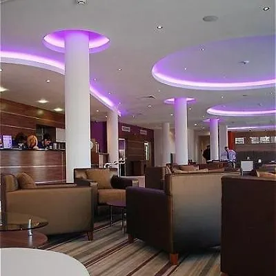 Holiday Inn Express London - Newbury Park, An Ihg Hotel